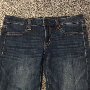 American eagle dark wash skinny jeans size 4